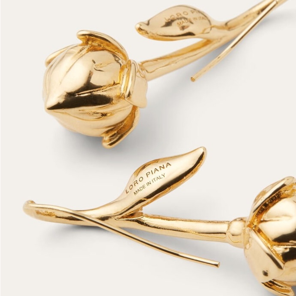Loro Piana Linen Flower Bud Earrings Jewel Sun Gold (20DS) - Picture 3 of 3
